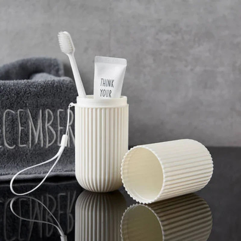 TravelSmilo – L'astuccio da viaggio in silicone per spazzolino e dentifricio